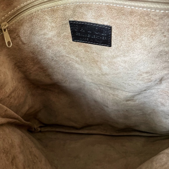 Falor, leather embossed purse. - Picture 5 of 8